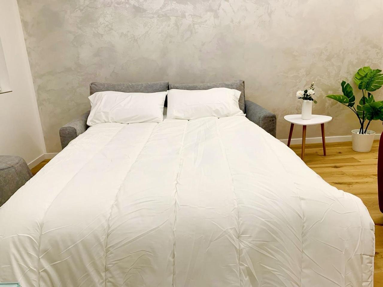 Blucavana, Casa Vacanze In Centro A Trieste Bagian luar foto