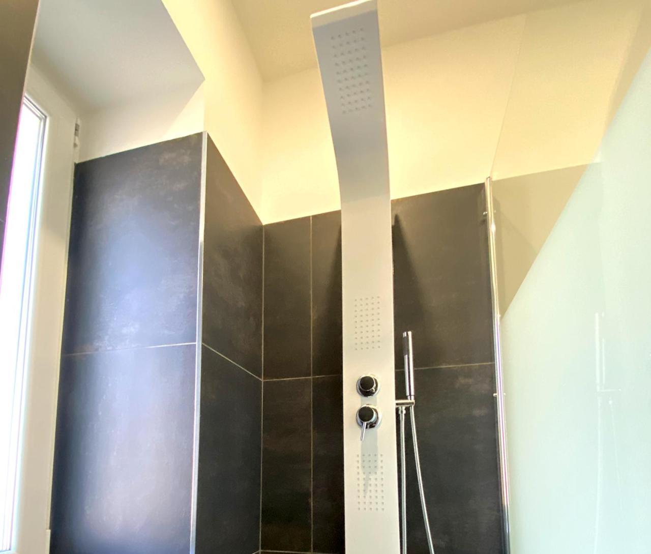 Blucavana, Casa Vacanze In Centro A Trieste Bagian luar foto